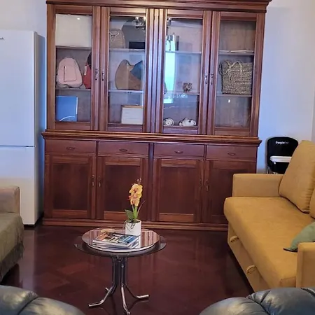 Sallys * Понта-ду-Сол